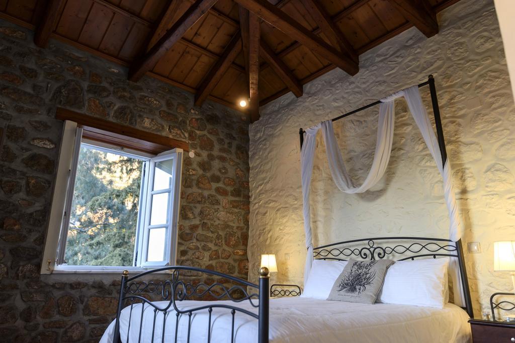 Nereids Guesthouse Hydra  Luaran gambar
